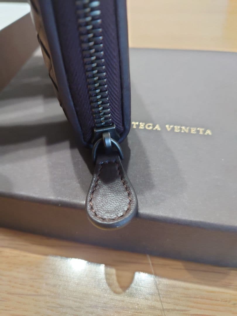 未使用品　ボッテガヴェネタ ダークブラウン ケース　小銭入れ　財布