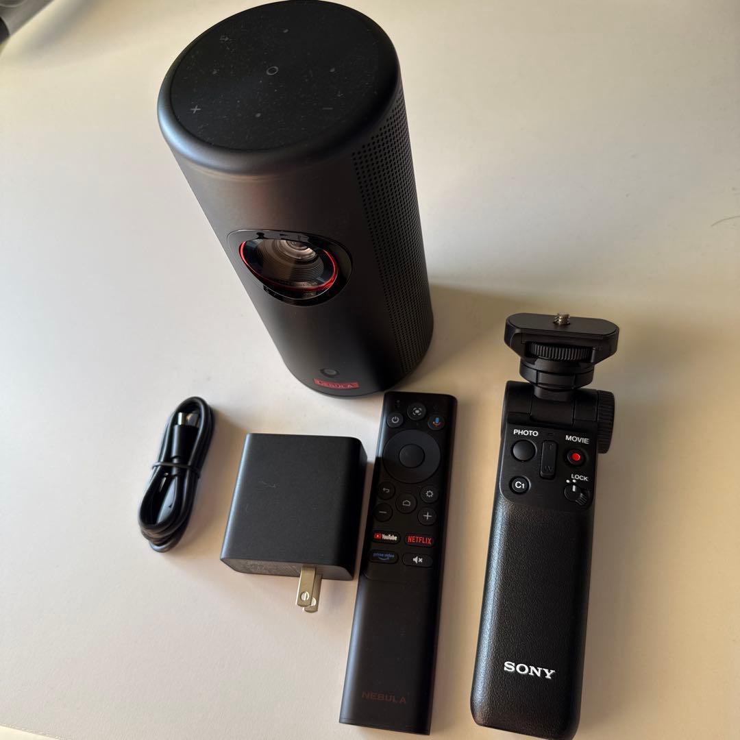 Anker Nebula Capsule 3 Laser プロジェクター　本体