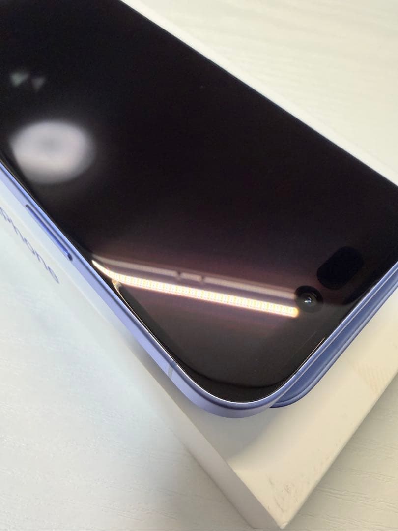 【美品】Apple iPhone 16 128GB 本体　ウルトラマリン