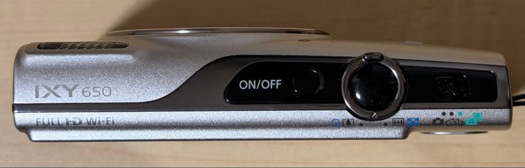 美品　Canon IXY 650 コンパクトデジタルカメラ