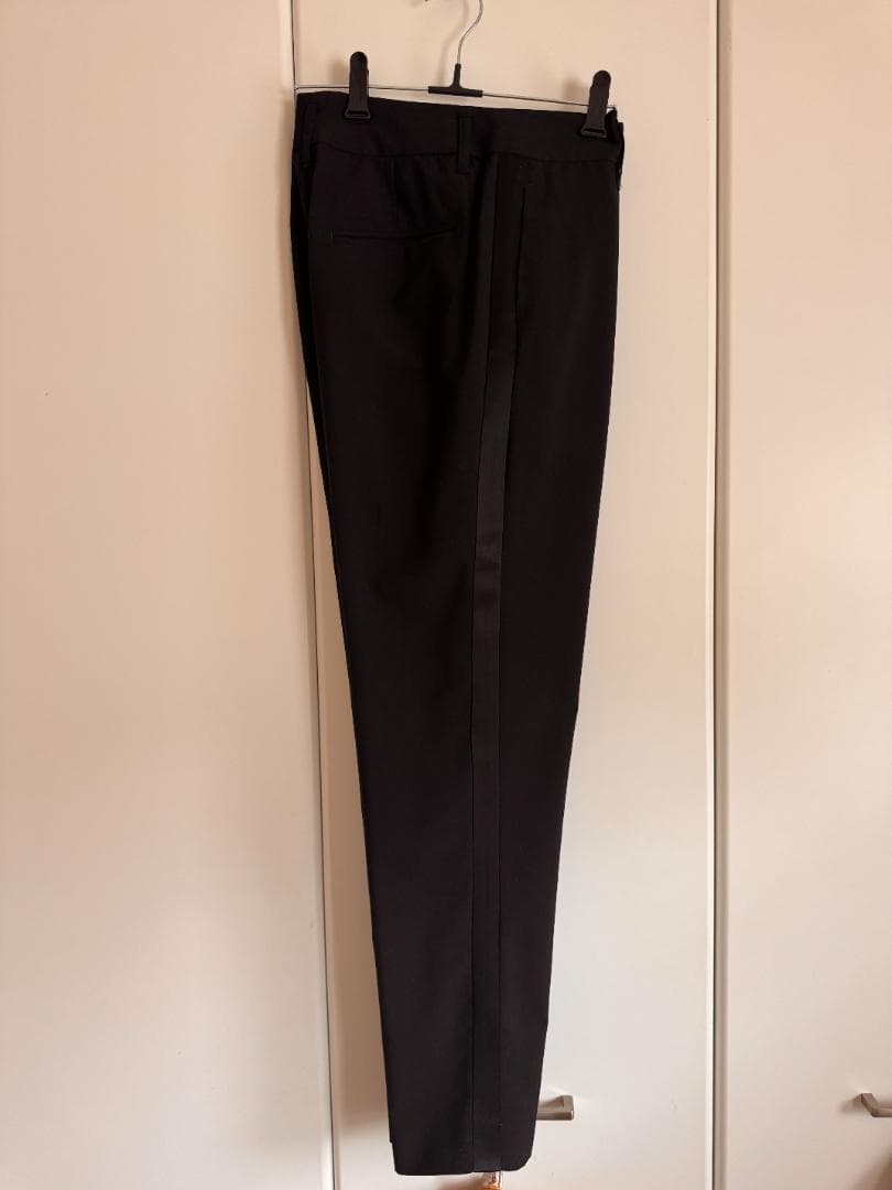 s*t様 Herato 井川遥さん　ブラックブレザー上下セット