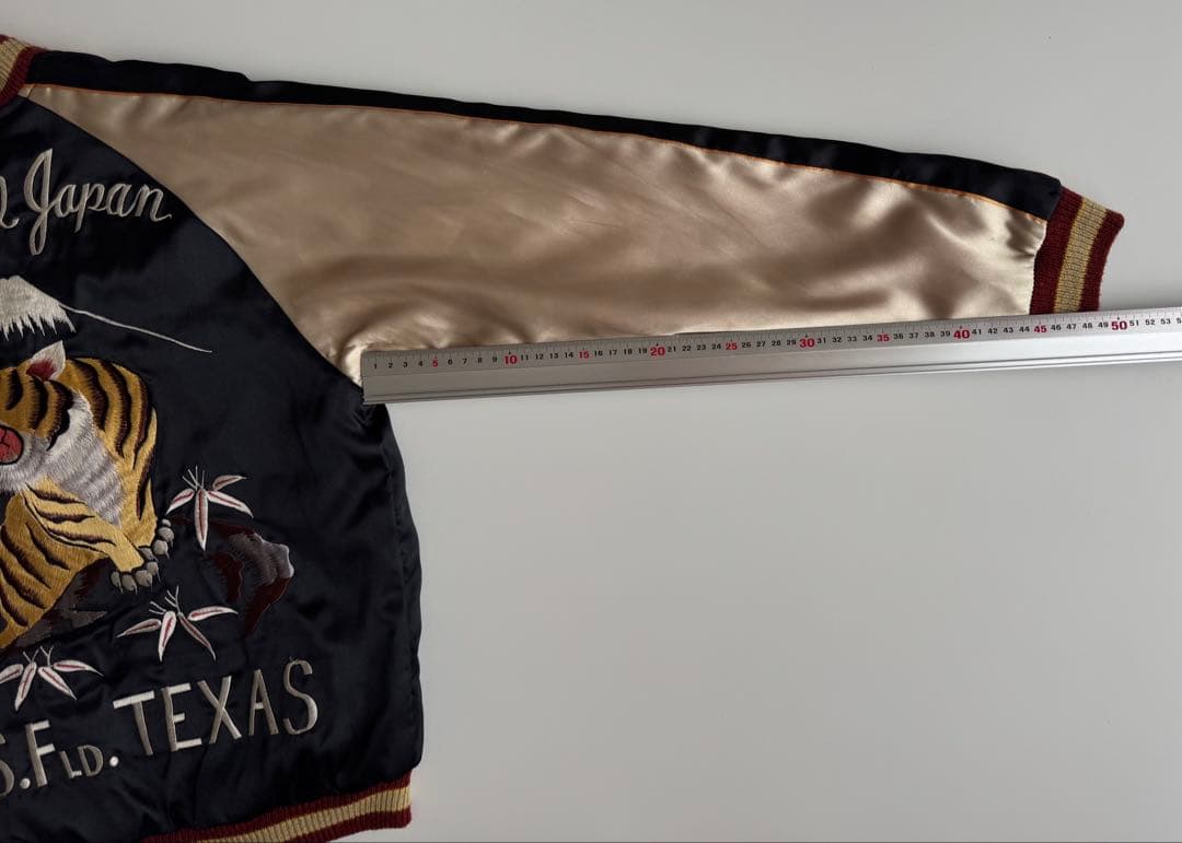 ヴィンテージ品★テーラー東洋S虎と鷹刺繍 サテンジャケットS.FLD.TEXAS