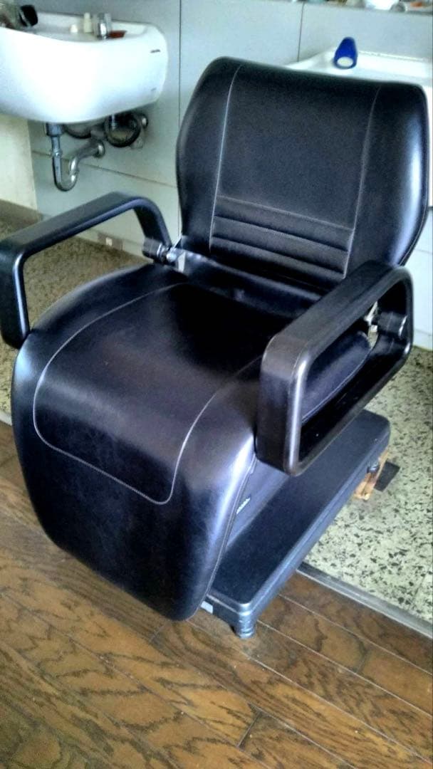 タカラベルモント シャンプージョイⅡ 2脚　 シャンプー椅子 電動チェア　美容室