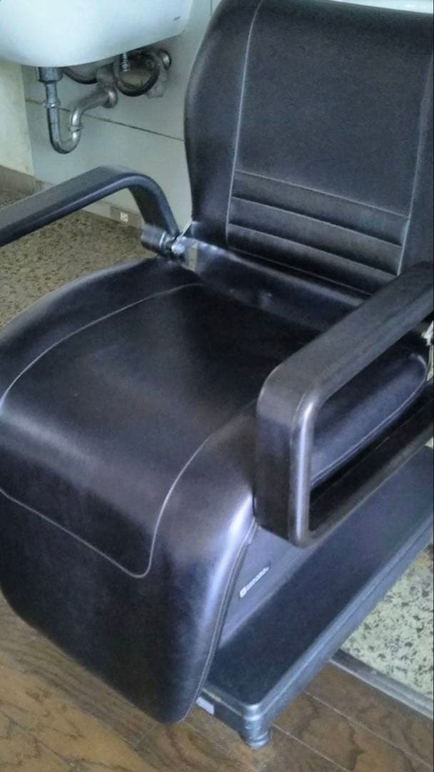 タカラベルモント シャンプージョイⅡ 2脚　 シャンプー椅子 電動チェア　美容室