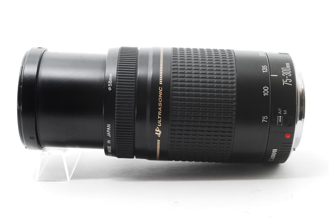 バッグ付 Canon Kiss X9 Wi-Fi搭載 トリプルレンズセット