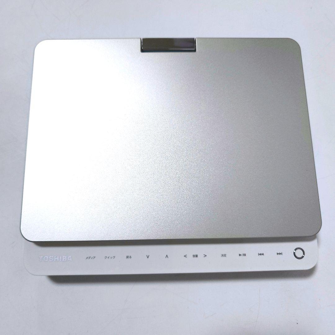 【送料無料】東芝 ポータブルブルーレイプレーヤー SD-BP900S