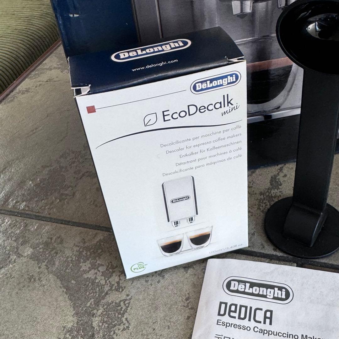 【最終価格】delonghi 　dedica ec680 エスプレッソマシーン