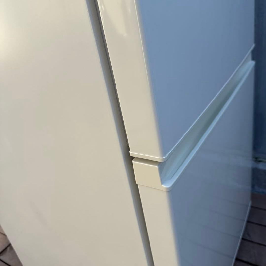 送料込 AQUA 冷蔵庫（157L・右開き） 2ドア ミルク AQR-16D