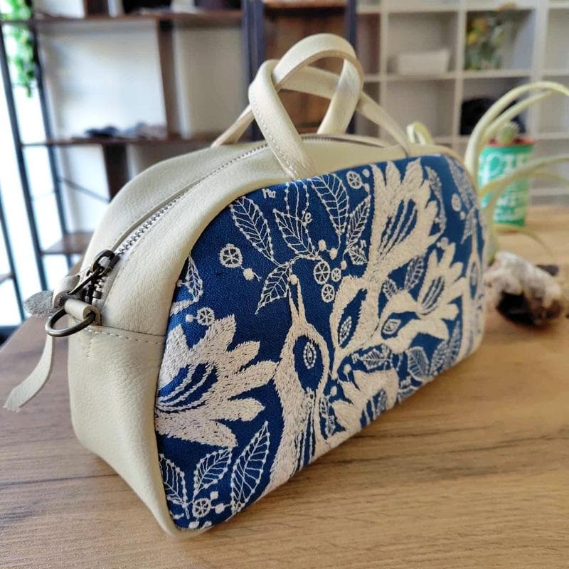 【SALE】ミナペルホネン/carnival カーニバルブルー/ラウンドボストン