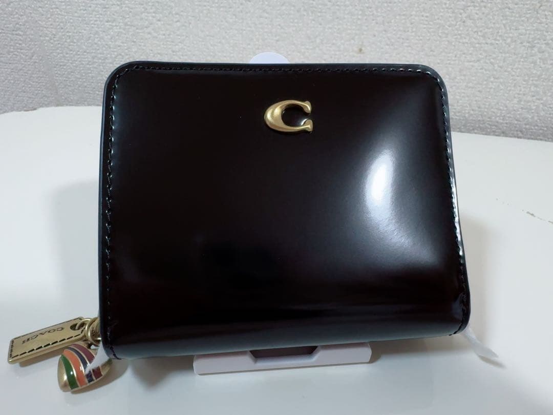 【新品・正規品】コーチ 2つ折り財布