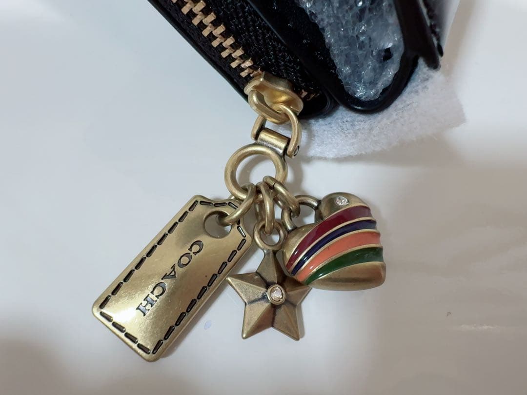 【新品・正規品】コーチ 2つ折り財布