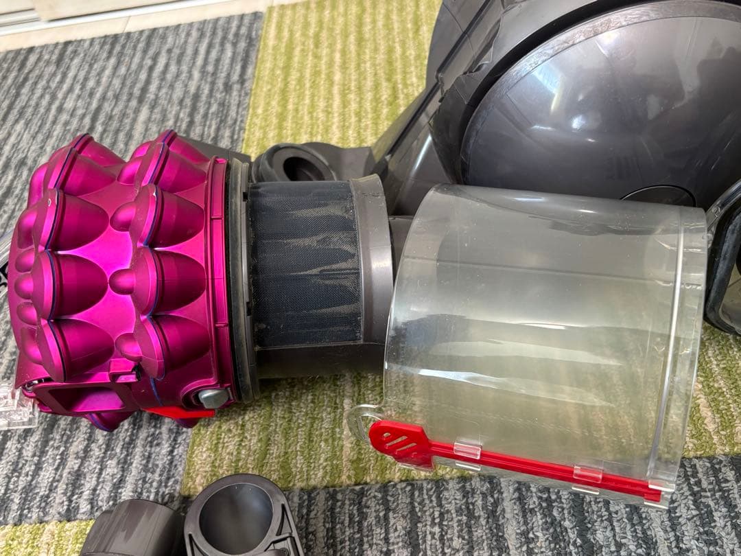 専用　Dyson キャニスター掃除機 送料無料DC63