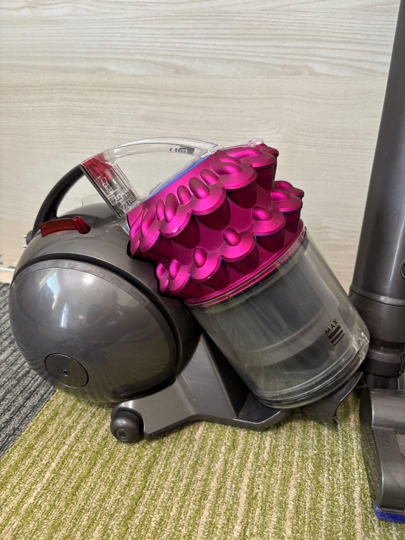 専用　Dyson キャニスター掃除機 送料無料DC63