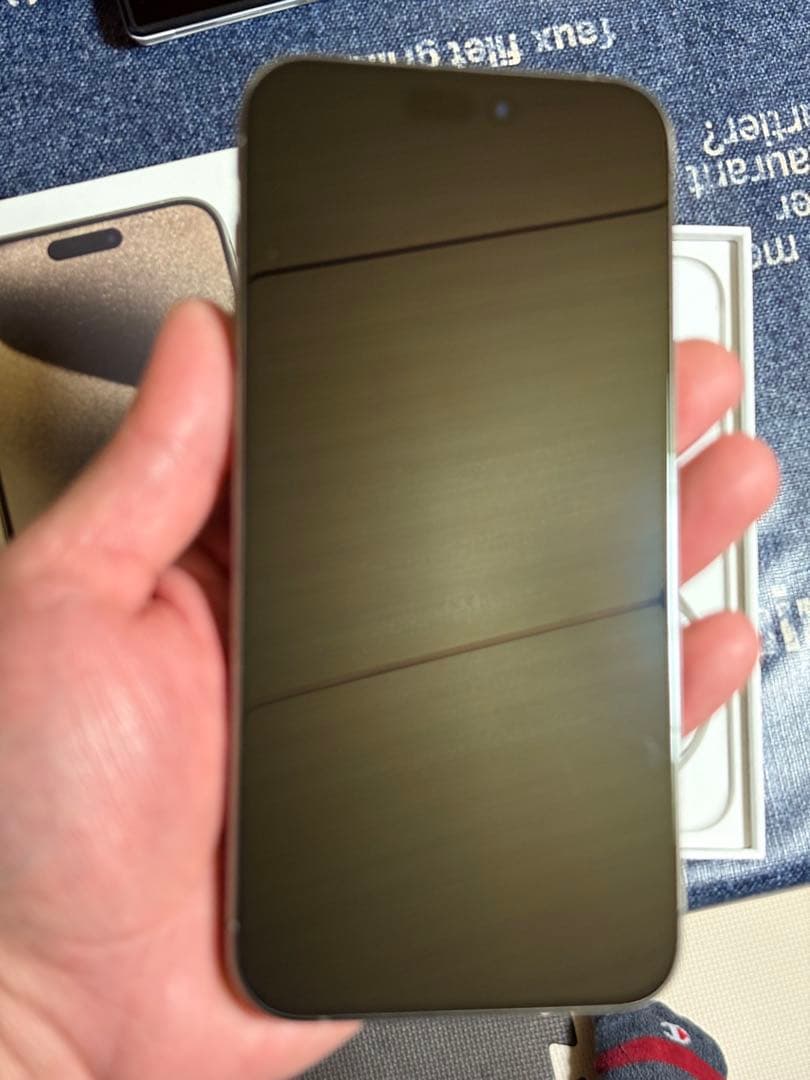 Apple iPhone 15 Pro Max 256GBシルバー 本体