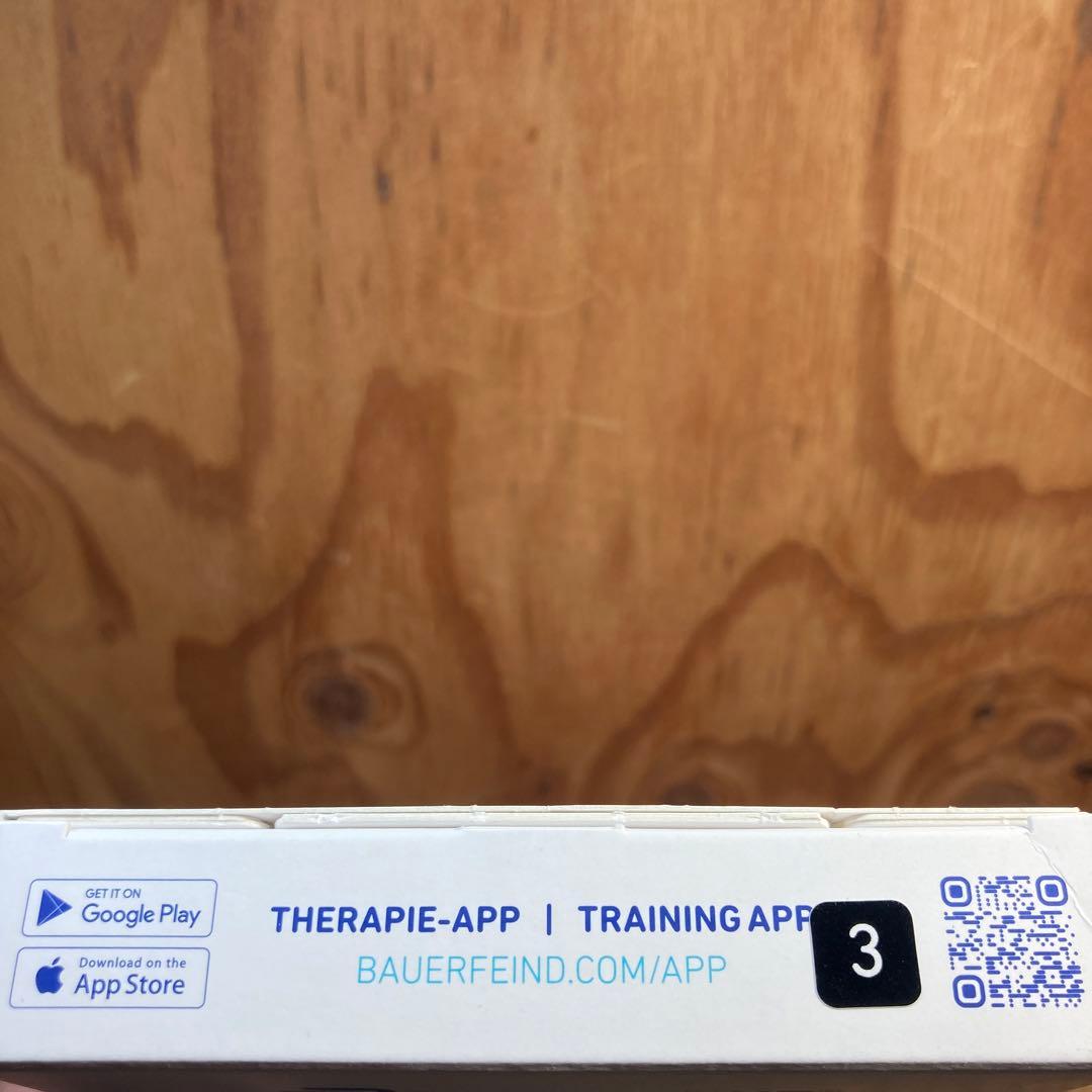 ☆新品・未使用☆ゲニュトレイン膝サポーター　size③