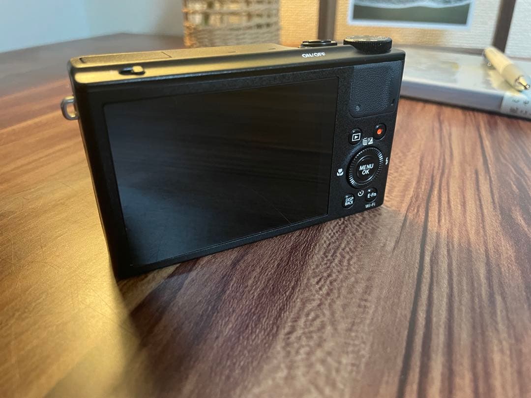 FUJIFILM XQ2 コンパクトデジタルカメラ