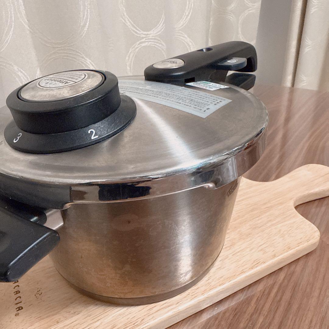 Fissler フィスラー 圧力鍋 2.5L プレミアムシリーズ 蒸し器付き