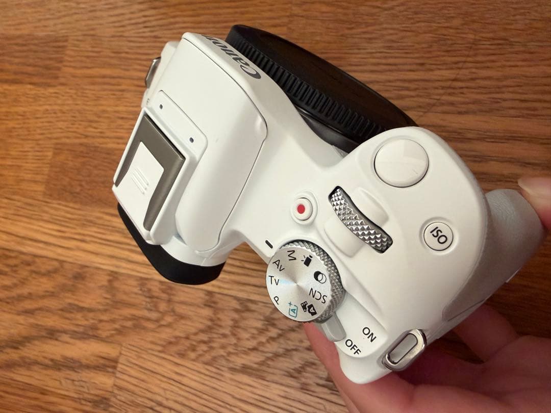 Canon EOS R50 ホワイト ダブルズームレンズキット