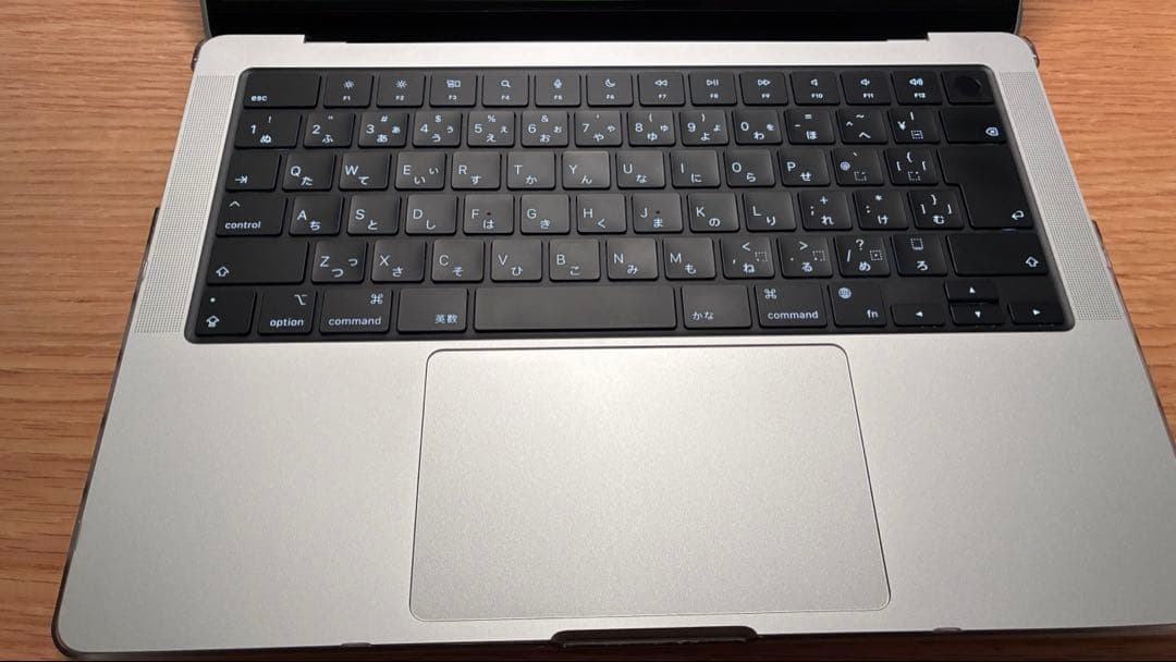 美品 MacBookPro M4Pro 24GB 1TB シルバー