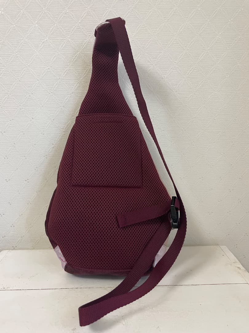 MIU MIU ボディバッグ