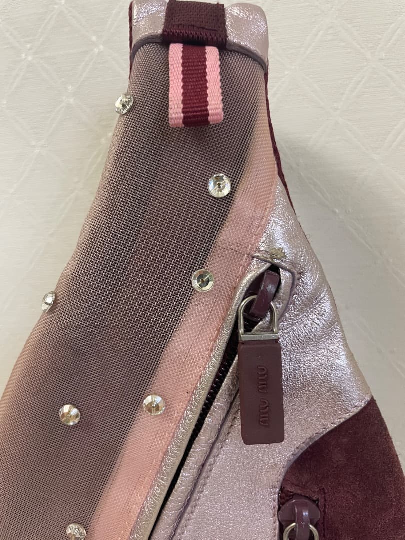 MIU MIU ボディバッグ