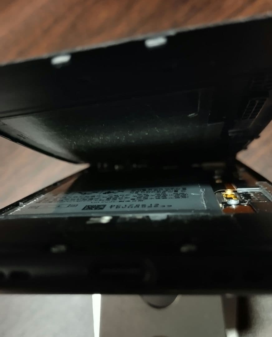 スマートフォン本体 BlackBerry KEYone BBB100-7