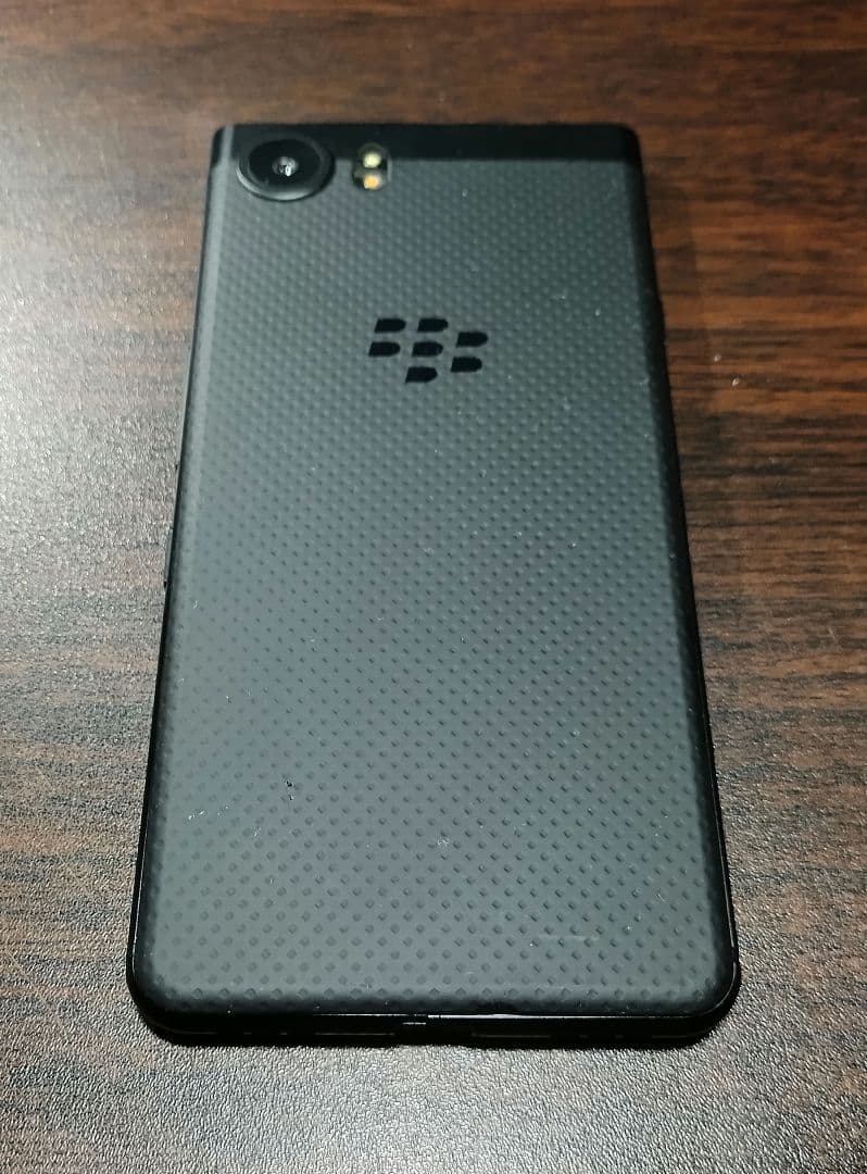 スマートフォン本体 BlackBerry KEYone BBB100-7