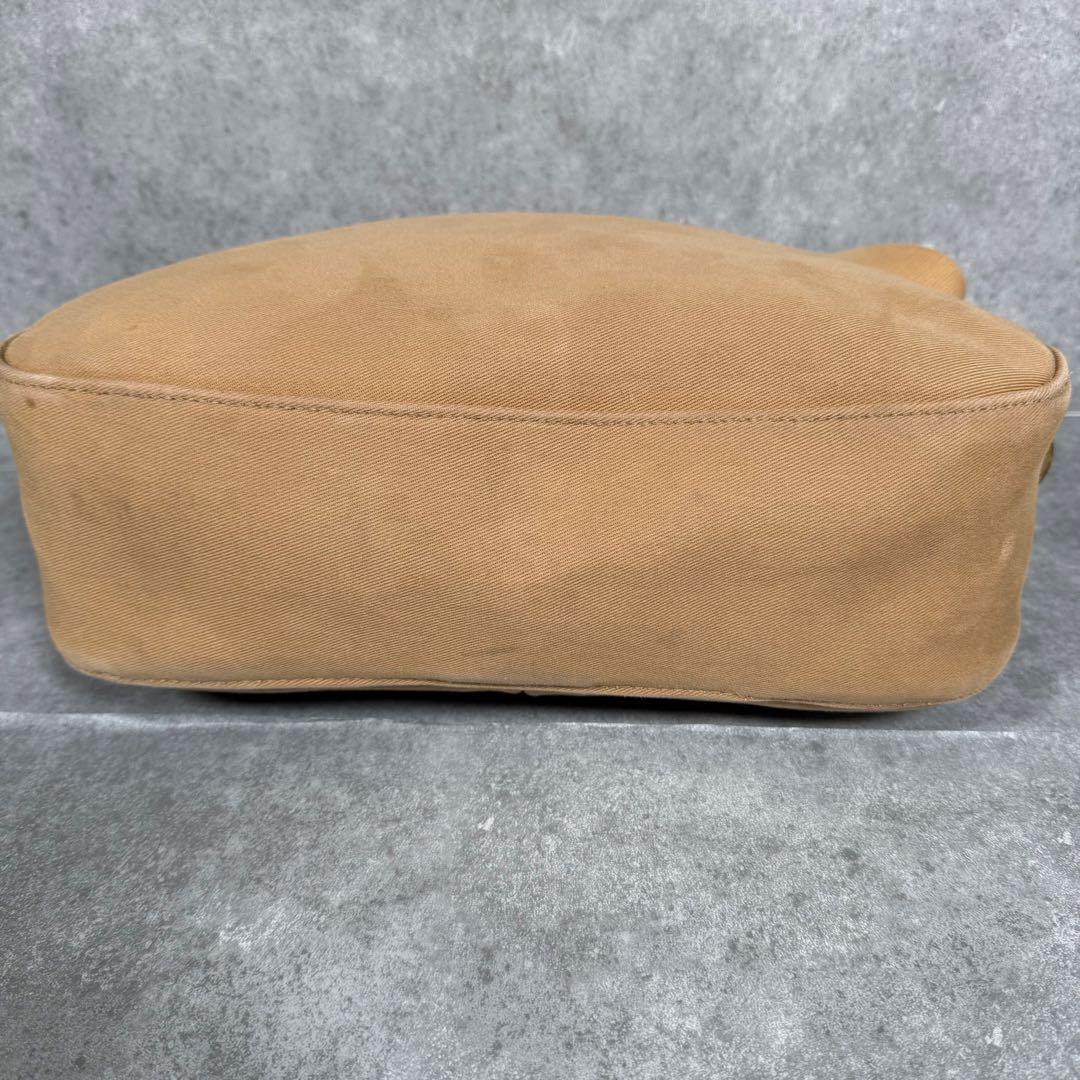 大人気 ブレディ アリエルトラウト メッセンジャーバッグ キャンバス ベージュ