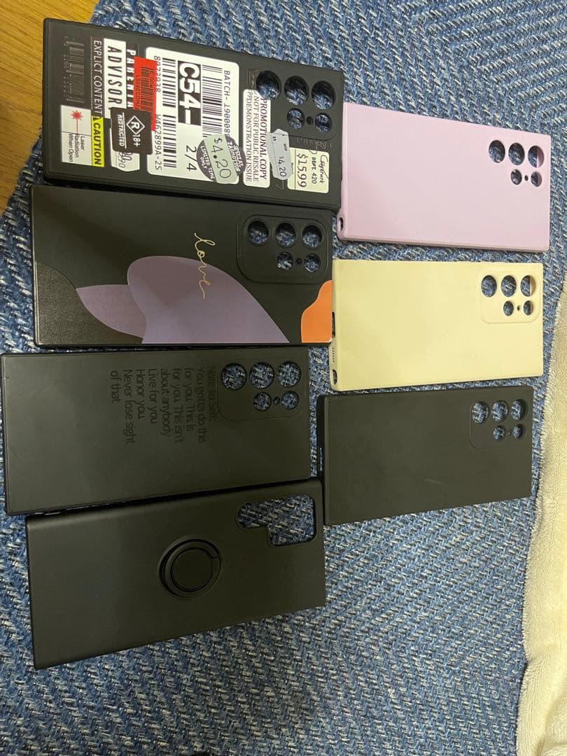 Samsung Galaxy S22 Ultra 本体ホワイト カバー付き韓国版