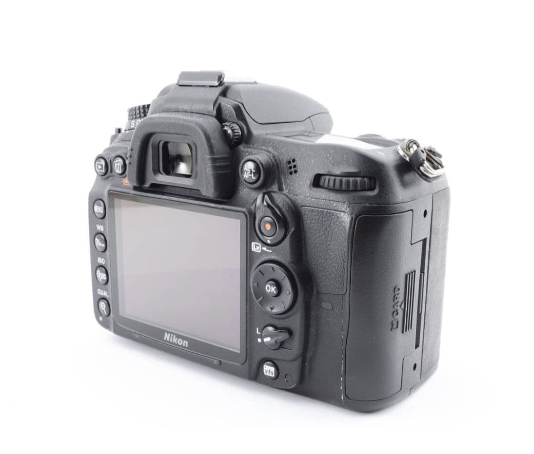 1月23日限定価格♪Nikon D7000 ボディ内AFモーター搭載