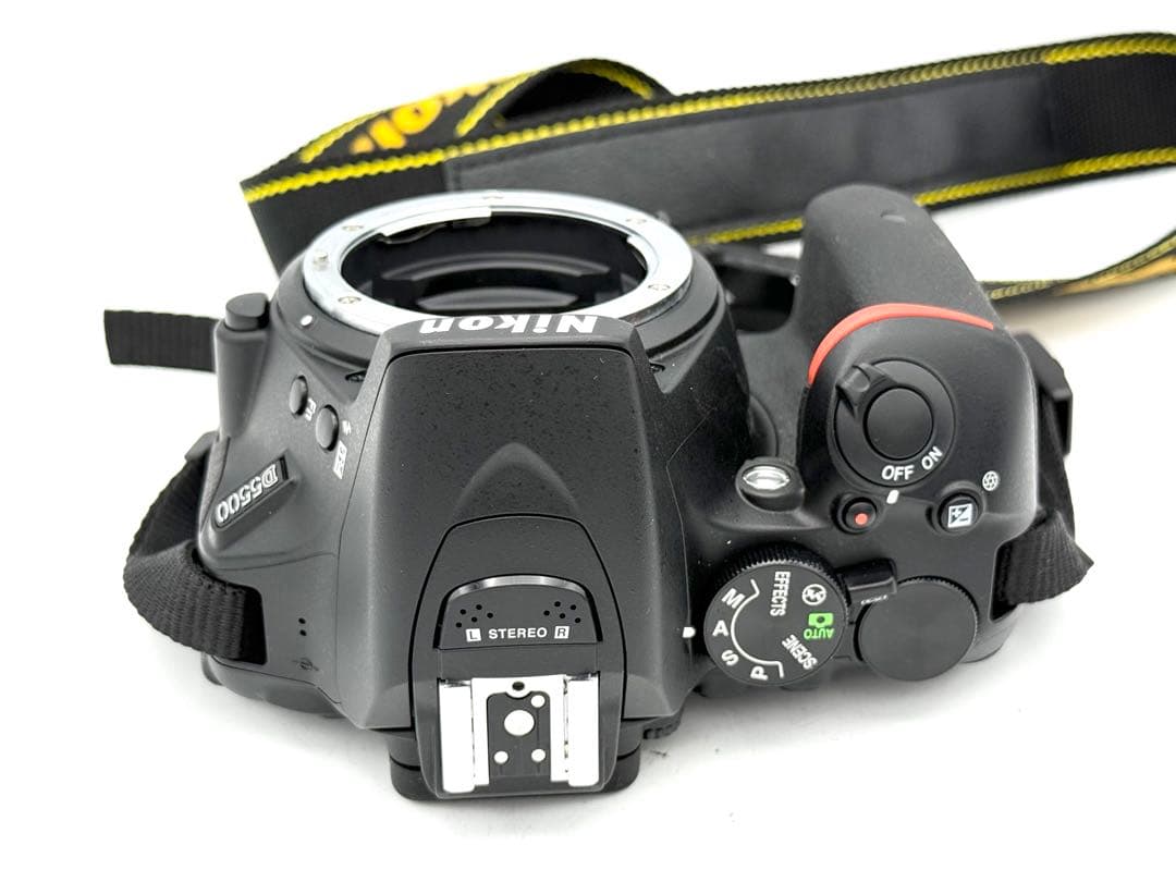 【完動品】Nikon D5500 18-140mm VRレンズキット 動作確認済