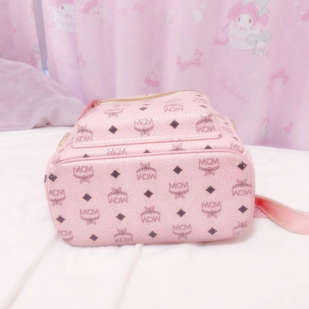 MCM ピンクロゴリュック Sサイズ