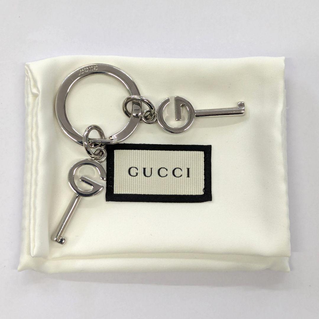 グッチ キーリング シルバーGロゴ 鍵モチーフ 箱保存袋つき 未使用品