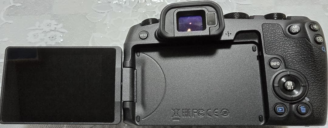 【eli】Cannon EOS RP