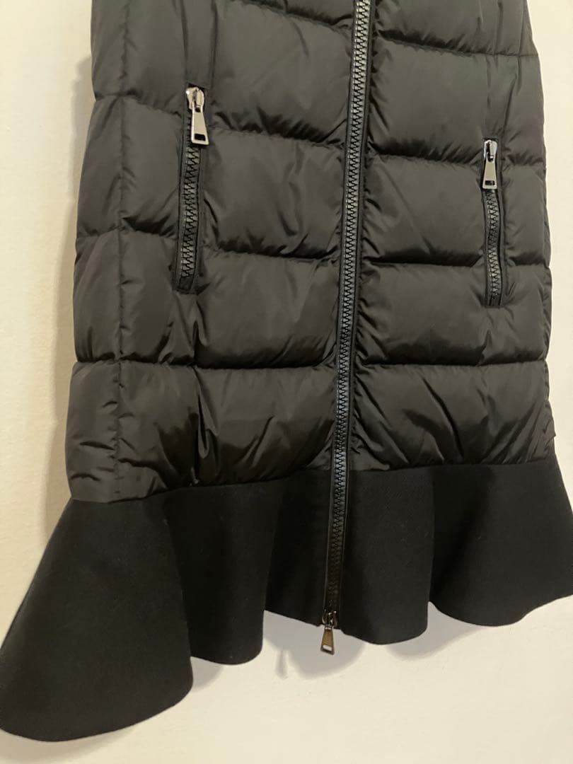 Moncler モンクレール　ダウンベストとコート　Euphemia ブラック