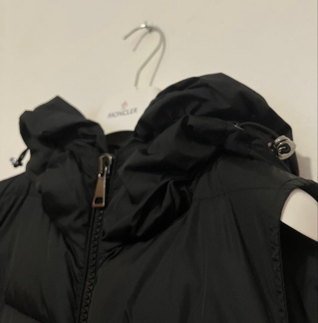 Moncler モンクレール　ダウンベストとコート　Euphemia ブラック