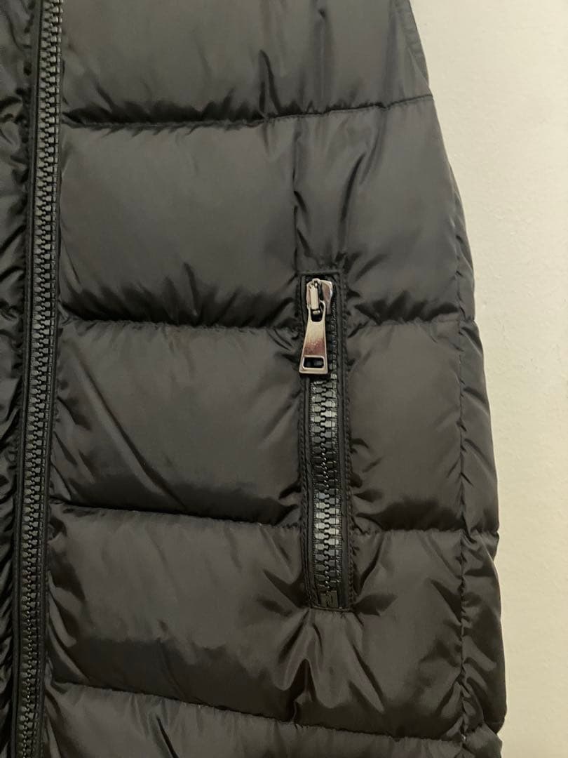 Moncler モンクレール　ダウンベストとコート　Euphemia ブラック