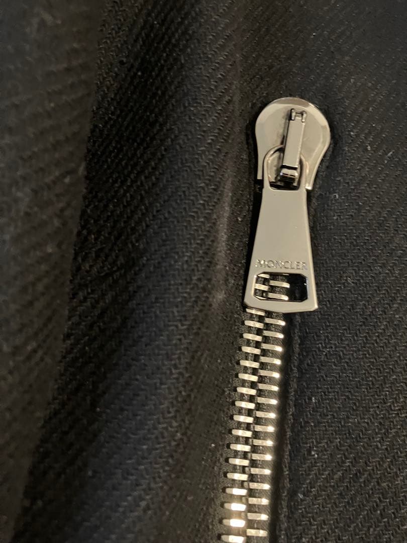 Moncler モンクレール　ダウンベストとコート　Euphemia ブラック