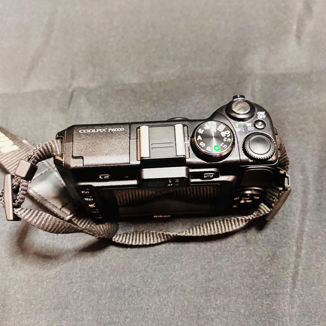 NIKON COOLPIX P6000 コンデジ ケース付き