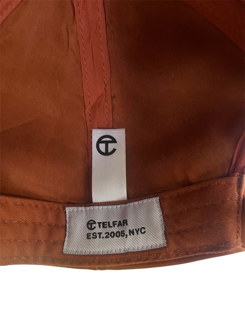 TELFAR レザーキャップ