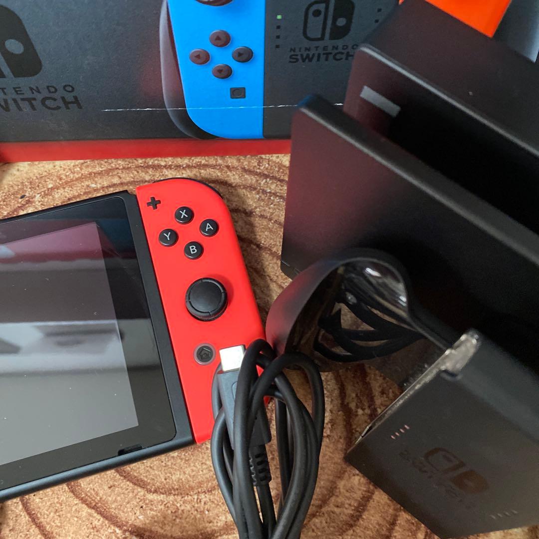 Nintendo Switch ニンテンドースイッチ本体　ネオン