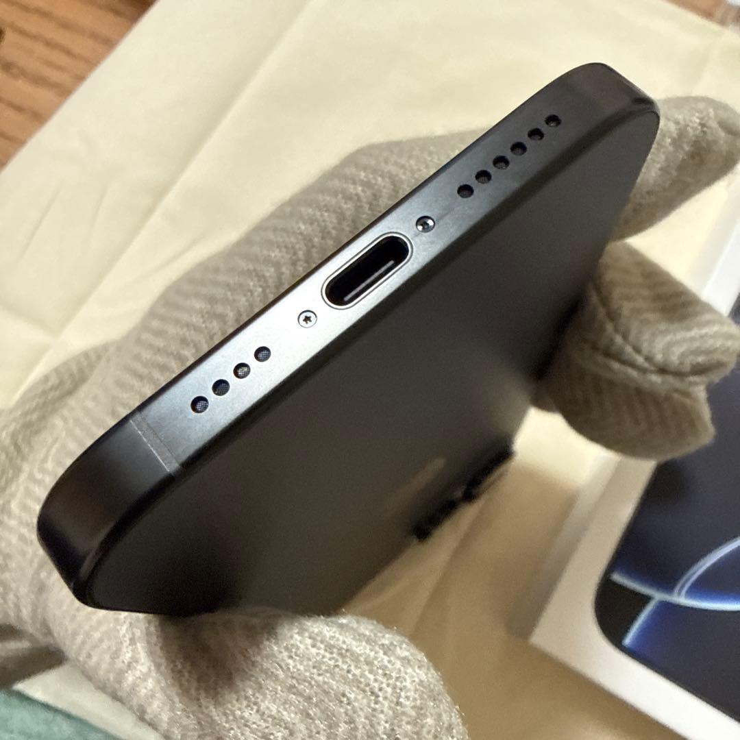 iPhone16 promax 256GB SIMフリー ブラックチタニウム