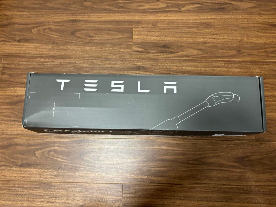 テスラ　チャデモアダプター　日本仕様