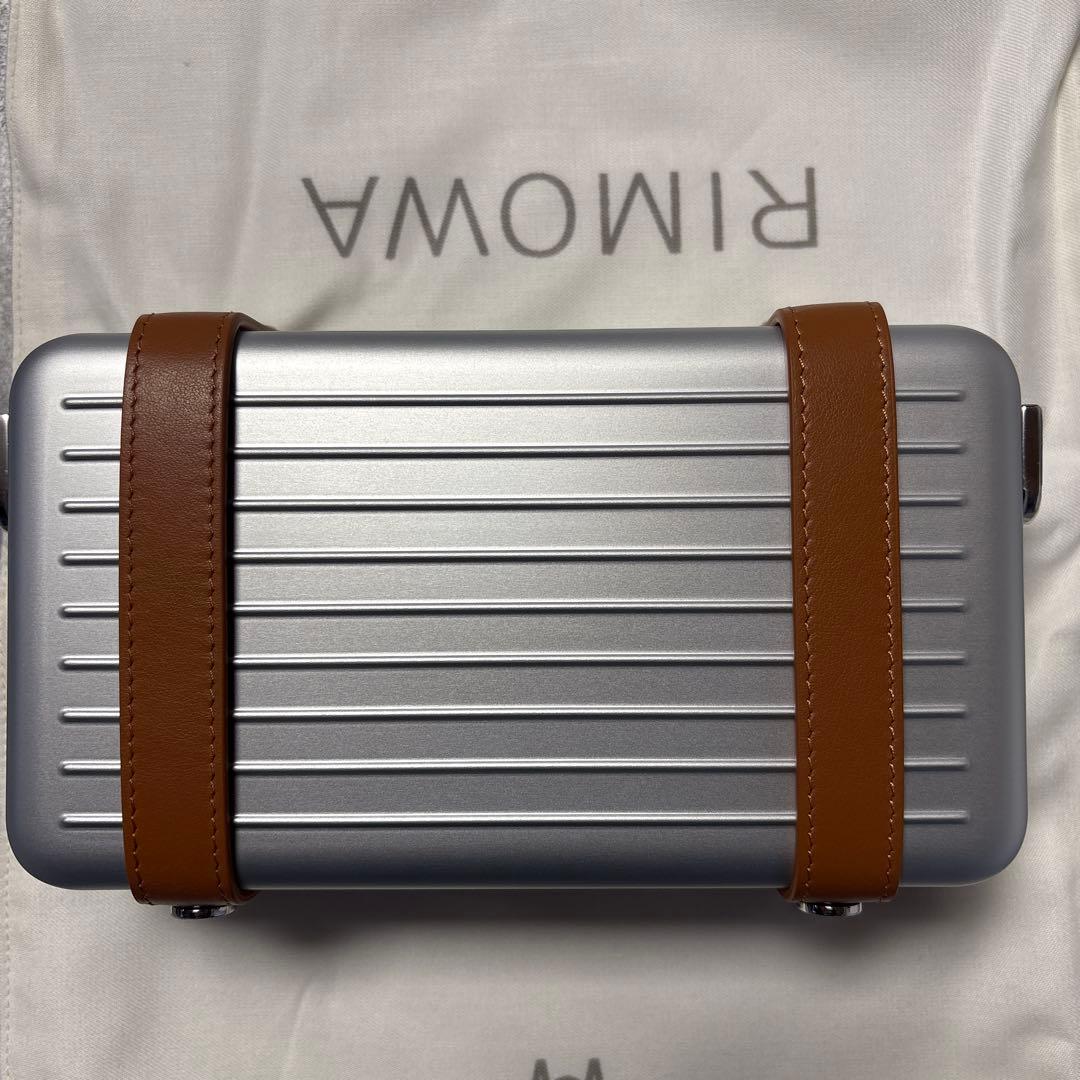 RIMOWA クロスボディバッグ　リモワ　クロスボディバック