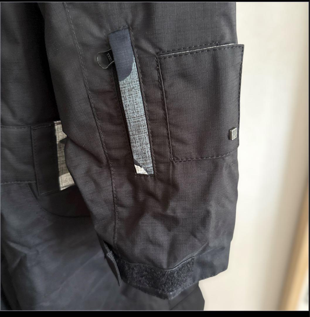 美品 ESTIVO スノーボードウェア つなぎタイプ L