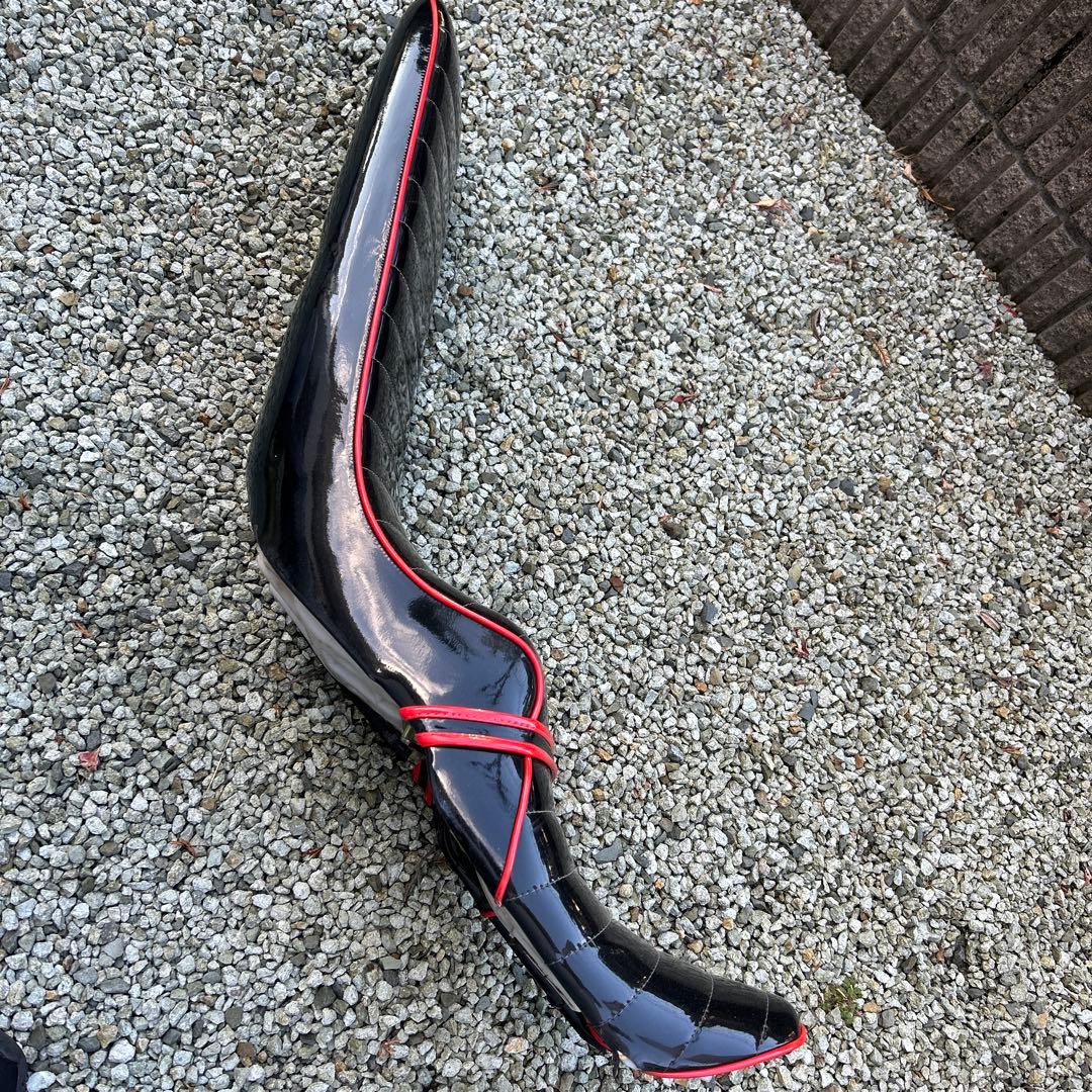 バンディット250 後期型シート 黒 赤 キルティング gj77a