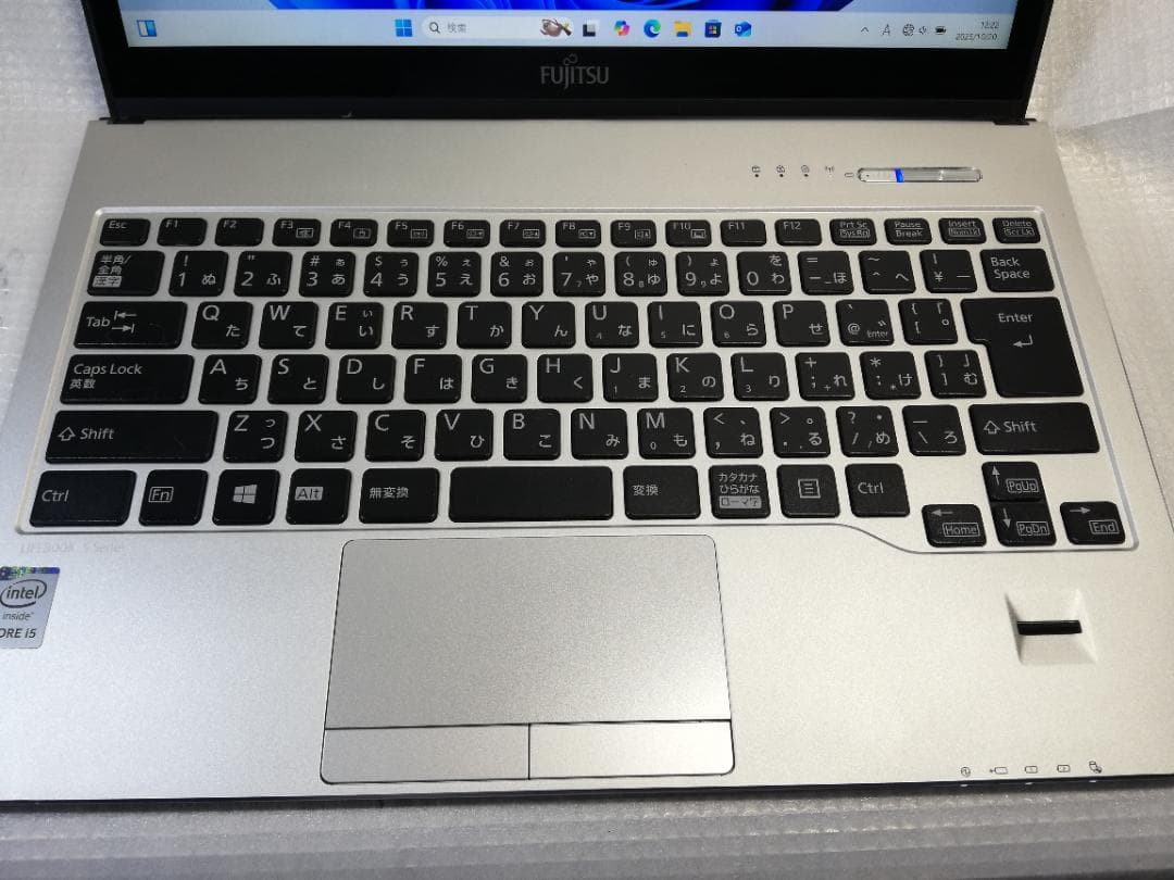 富士通 超高解像度 LIFEBOOK S935/K Win11/office