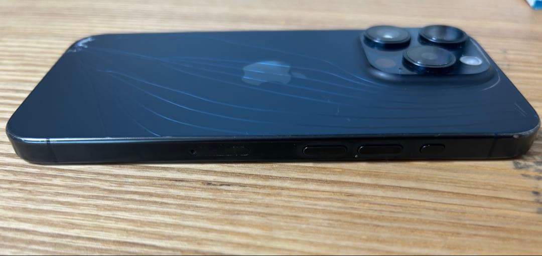 スマートフォン本体 iPhone 15 Pro 256GB