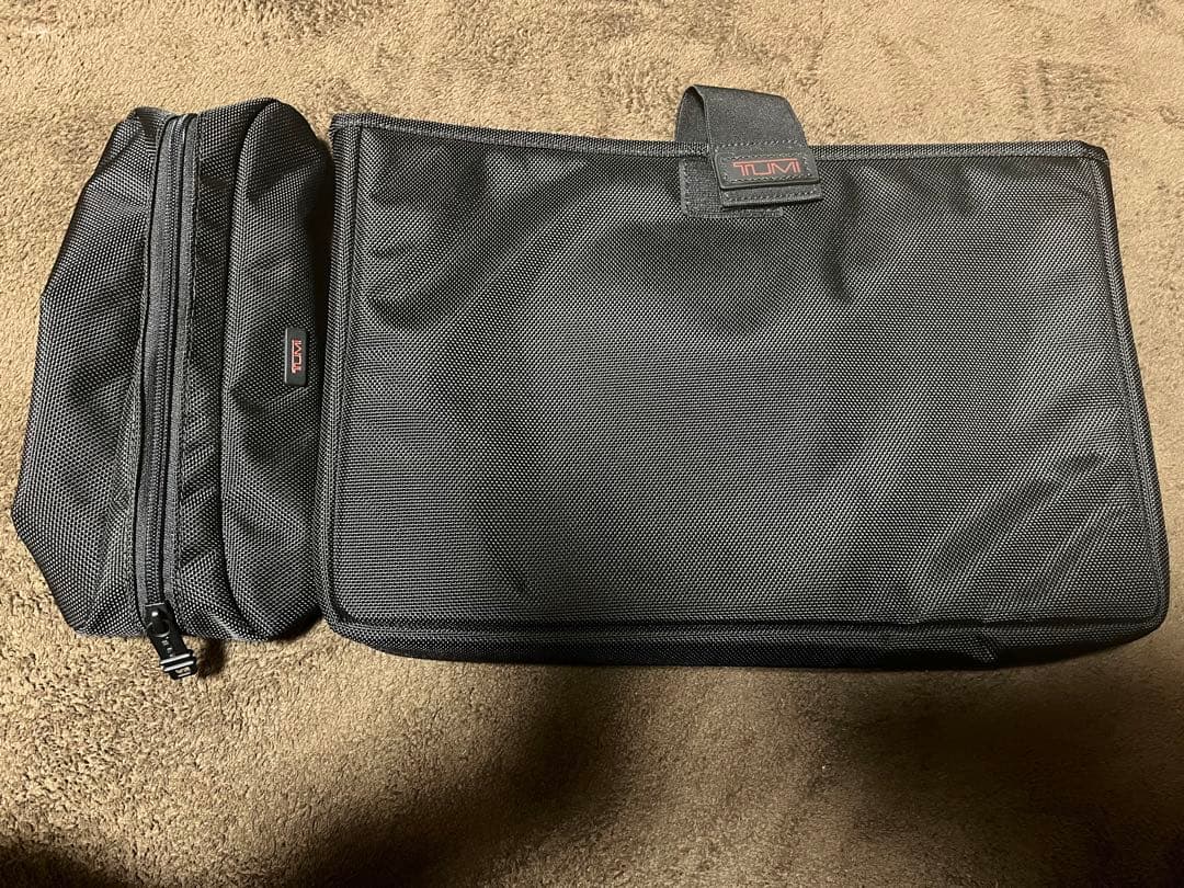 TUMI ビジネスバッグ　ショルダーバッグ　ブラック
