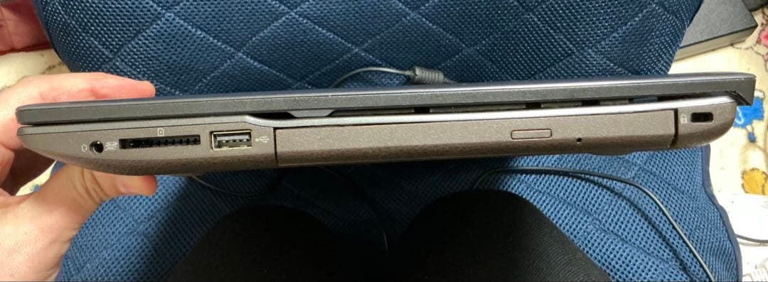 LIFEBOOK WAB/F FMVWFAB14 21年12月製　中古　送料込